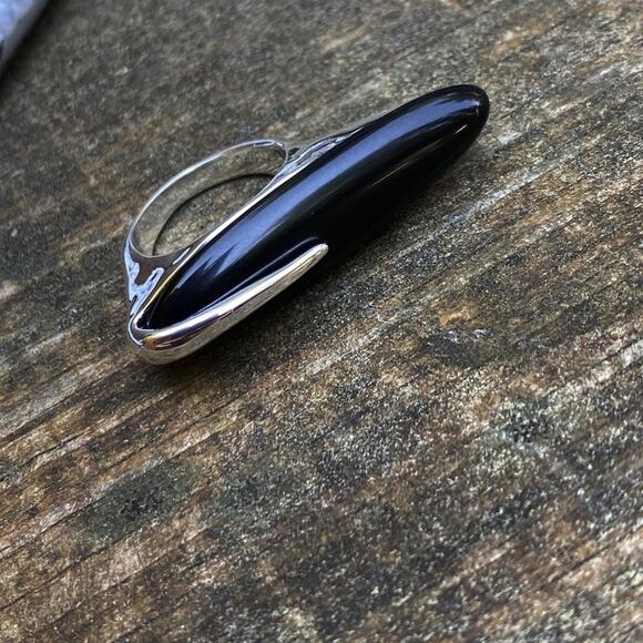 NEW Silver & Onyx Deco Statement Ring - Picture 4 of 9